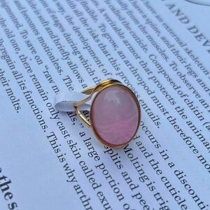 Pink and Gold Gemstone Ring 
*Size 6*